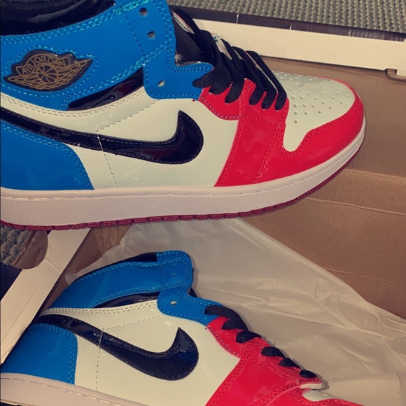AIR Jordan 1 Retro HighTop Fearless UNC to… - Picture 2 of 5